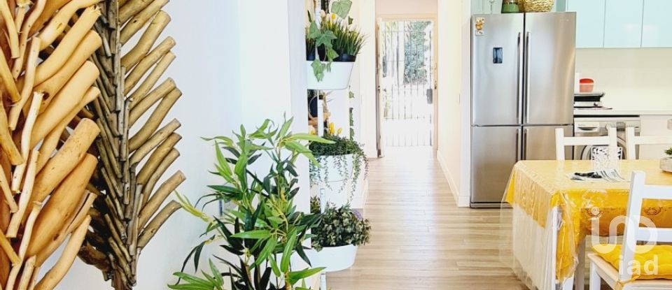 Pis 1 habitació de 65 m² a Casares (29690)