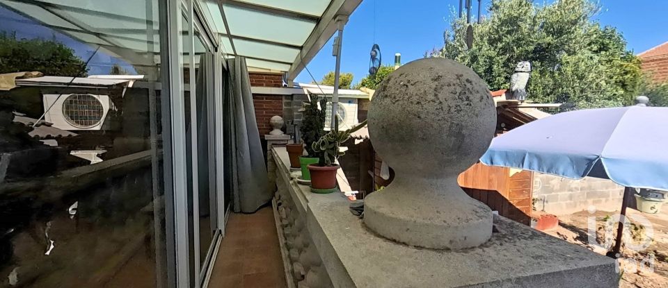 Maison 3 chambres de 203 m² à Castellsera (25334)