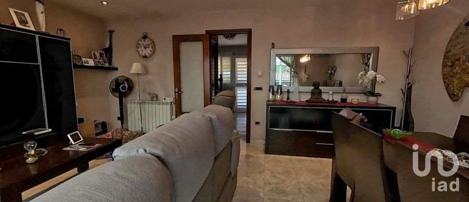 Maison 3 chambres de 203 m² à Castellsera (25334)