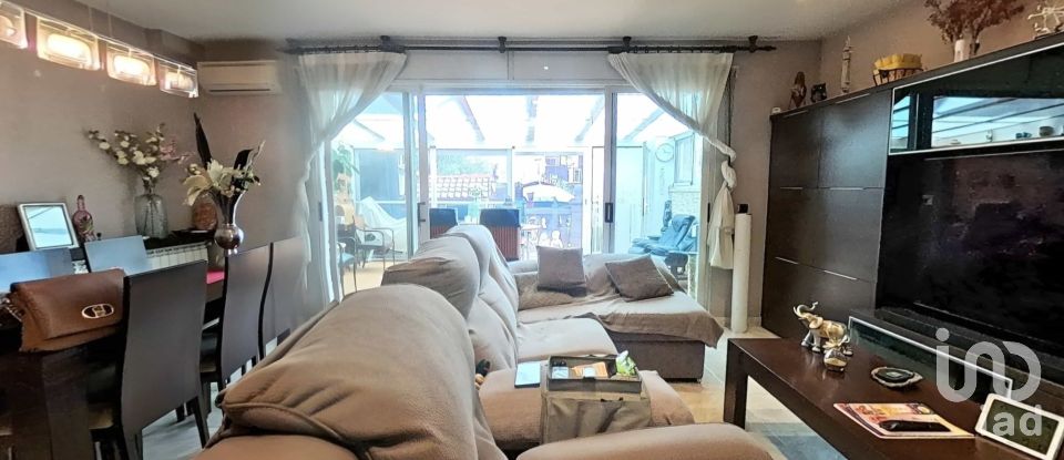 Maison 3 chambres de 203 m² à Castellsera (25334)