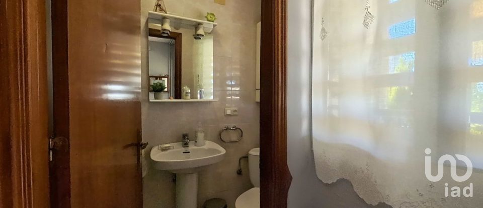 Maison 3 chambres de 203 m² à Castellsera (25334)