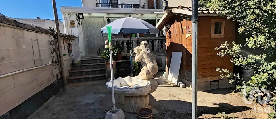 Maison 3 chambres de 203 m² à Castellsera (25334)