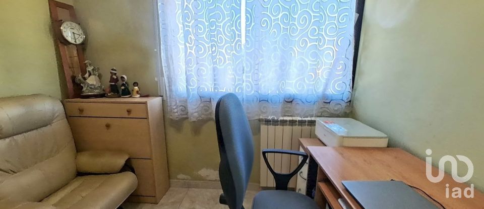 Maison 3 chambres de 203 m² à Castellsera (25334)