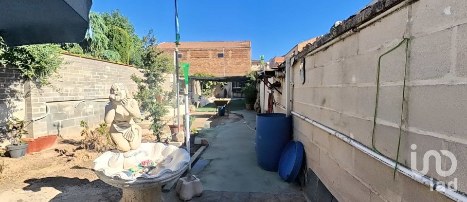 Maison 3 chambres de 203 m² à Castellsera (25334)