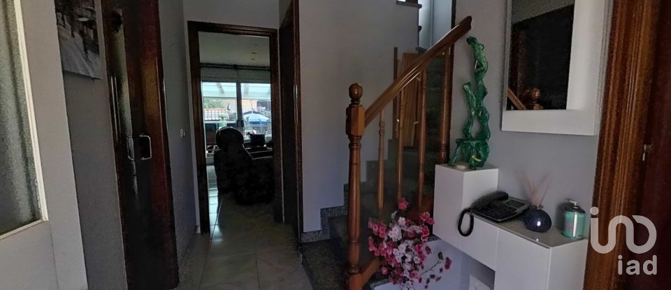 Maison 3 chambres de 203 m² à Castellsera (25334)