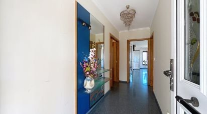 Châlet 3 chambres de 322 m² à Aios (36990)