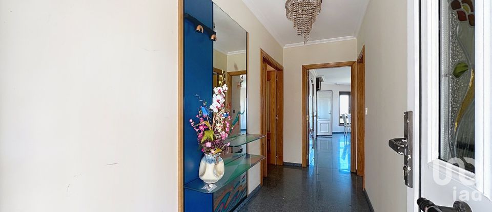 Casa de muntanya 3 habitacions de 322 m² a Aios (36990)