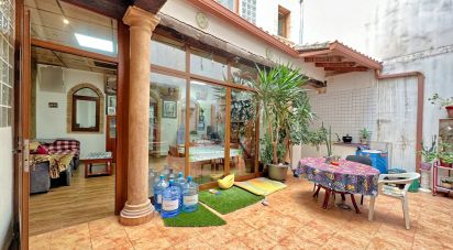 Casa 5 habitaciones de 248 m² en Pego (03780)