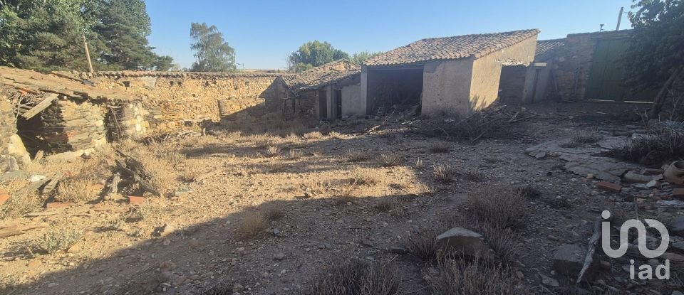 Casa de pueblo 4 habitaciones de 614 m² en Villagonzalo de Tormes (37893)