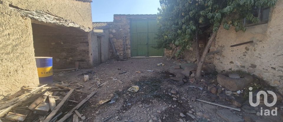 Casa de pueblo 4 habitaciones de 614 m² en Villagonzalo de Tormes (37893)