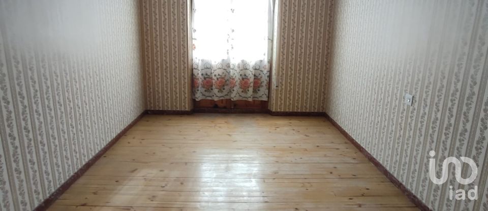 Casa de pueblo 11 habitaciones de 290 m² en Hospital de Órbigo (24286)