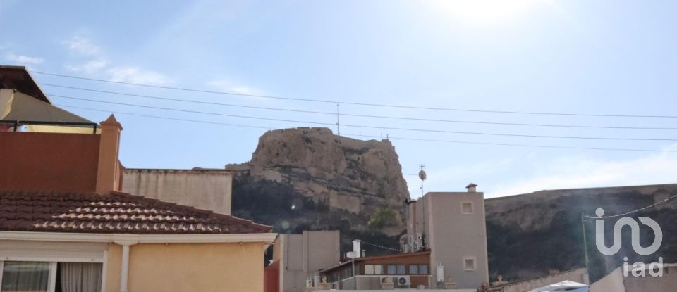 Ático 2 habitaciones de 70 m² en Alicante/Alacant (03004)