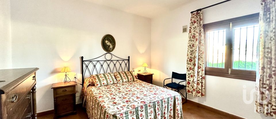 Casa 4 habitaciones de 222 m² en Lepe (21440)