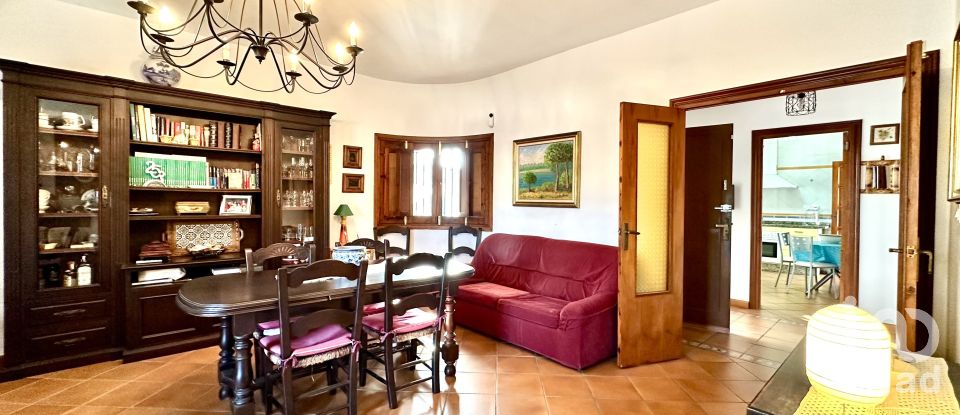 Casa 4 habitaciones de 222 m² en Lepe (21440)