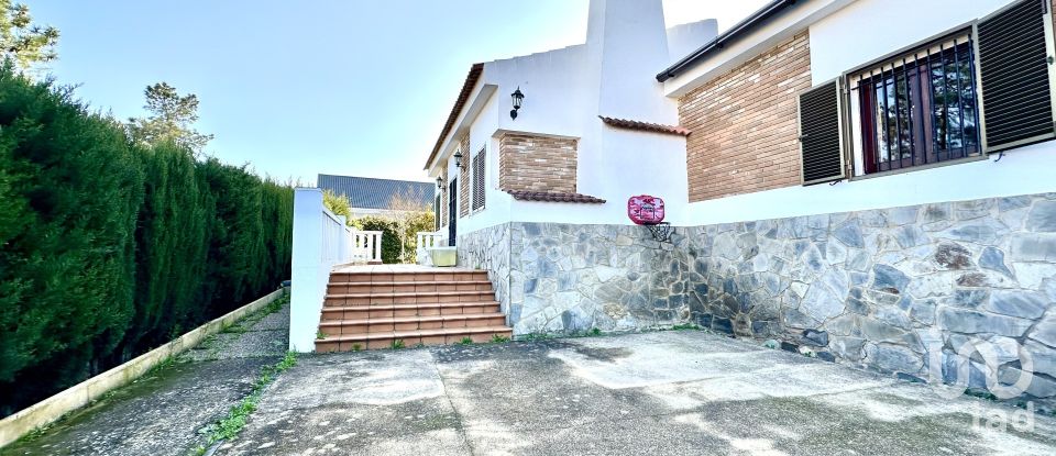 Casa 4 habitaciones de 222 m² en Lepe (21440)