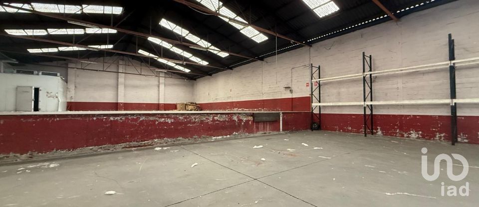 Varias superficies de 889 m² en Poligono Villacedre (24009)