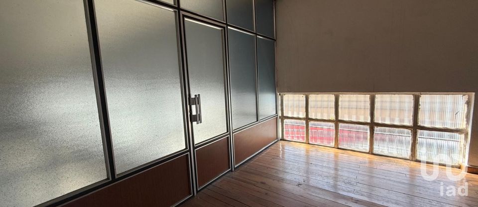 Boutique/Local commercial de 602 m² à Poligono Villacedre (24009)