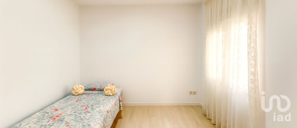 Pis 3 habitacions de 64 m² a El Campello (03560)