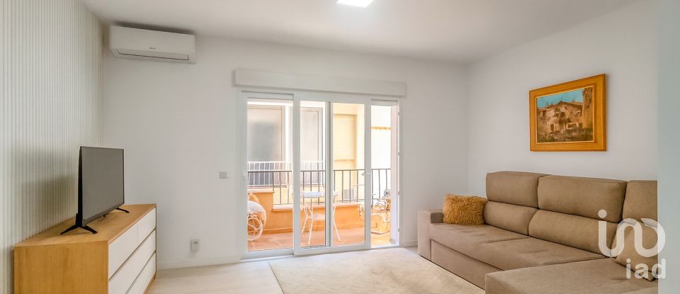 Pis 3 habitacions de 64 m² a El Campello (03560)