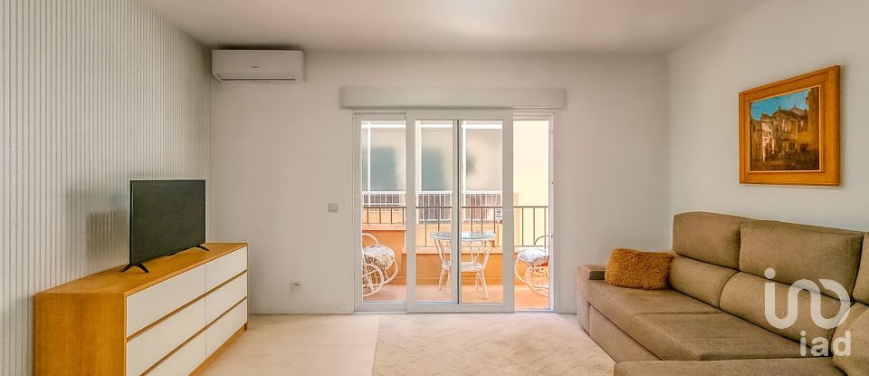 Pis 3 habitacions de 64 m² a El Campello (03560)