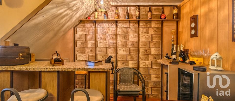 Vivienda unifamiliar  4 habitaciones de 308 m² en Alicante/Alacant (03699)