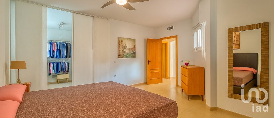 Vivienda unifamiliar  4 habitaciones de 308 m² en Alicante/Alacant (03699)