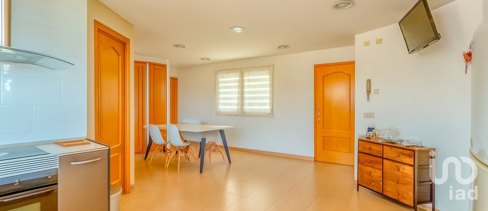 Vivienda unifamiliar  4 habitaciones de 308 m² en Alicante/Alacant (03699)