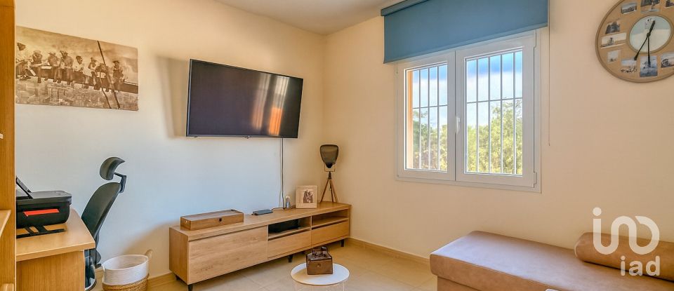 Vivienda unifamiliar  4 habitaciones de 308 m² en Alicante/Alacant (03699)