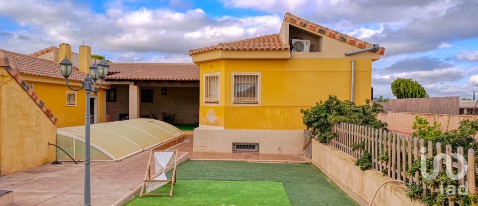 Vivienda unifamiliar  4 habitaciones de 308 m² en Alicante/Alacant (03699)