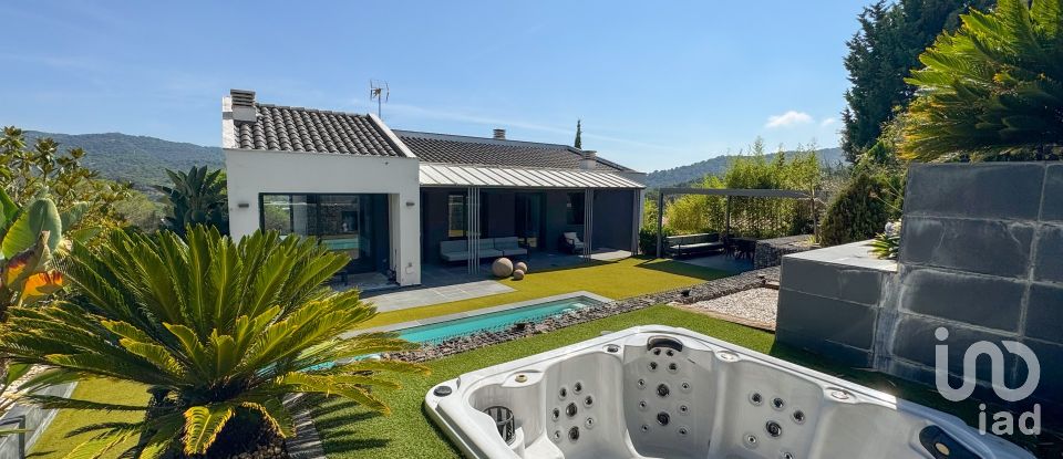 Casa 3 habitacions de 235 m² a Argentona (08310)