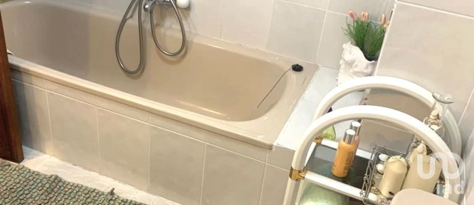 Pis 2 habitacions de 70 m² a Villamañán (24234)