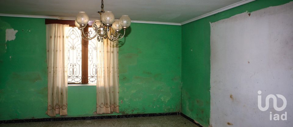 Casa de poble 7 habitacions de 300 m² a San Sadurniño (15560)