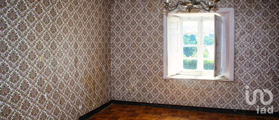 Casa de poble 7 habitacions de 300 m² a San Sadurniño (15560)