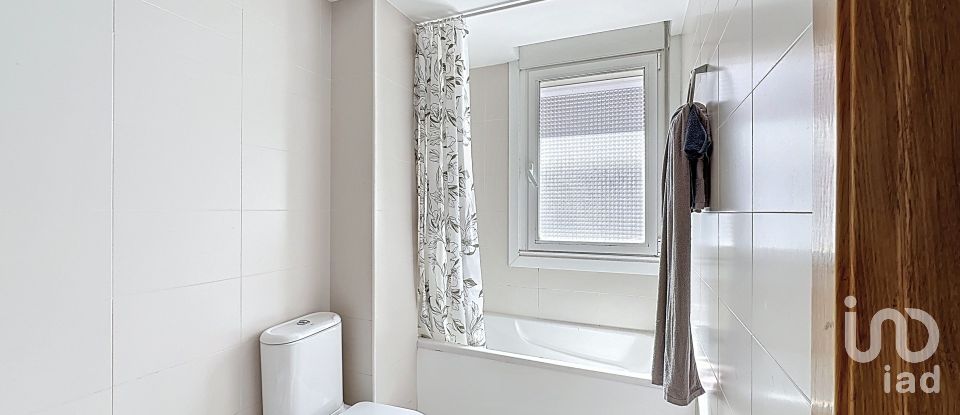 Piso 3 habitaciones de 137 m² en Caldigüela (36610)