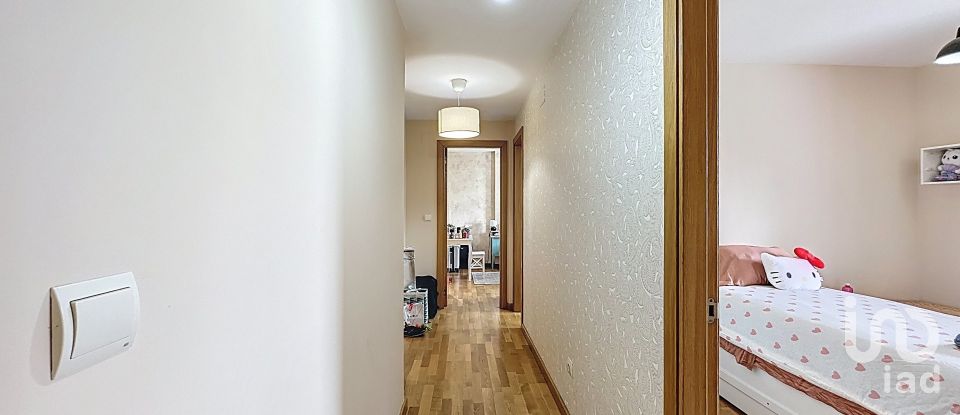 Piso 3 habitaciones de 137 m² en Caldigüela (36610)