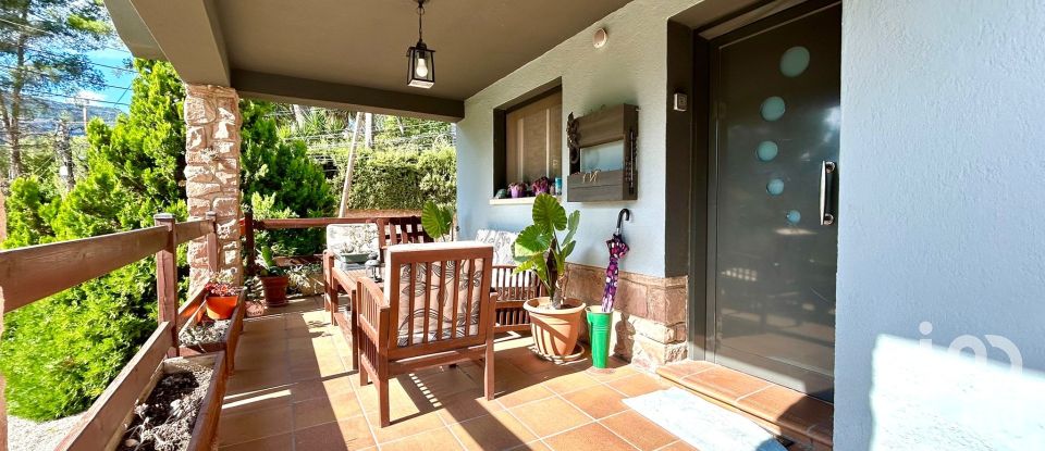 Apartment in house  3 bedrooms of 128 m² in Riells del Fai (08416)