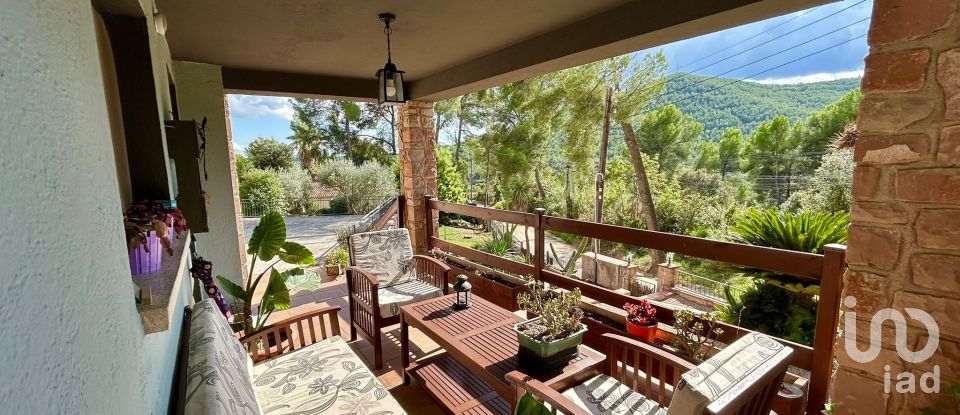 Apartment in house  3 bedrooms of 128 m² in Riells del Fai (08416)