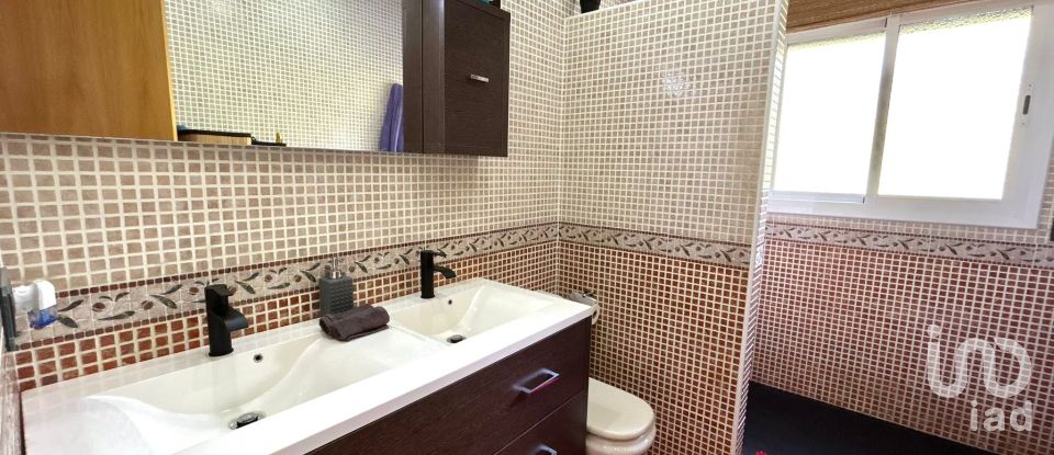 Apartment in house  3 bedrooms of 128 m² in Riells del Fai (08416)