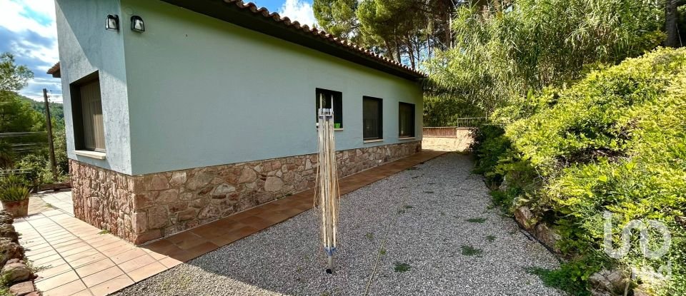 Apartment in house  3 bedrooms of 128 m² in Riells del Fai (08416)