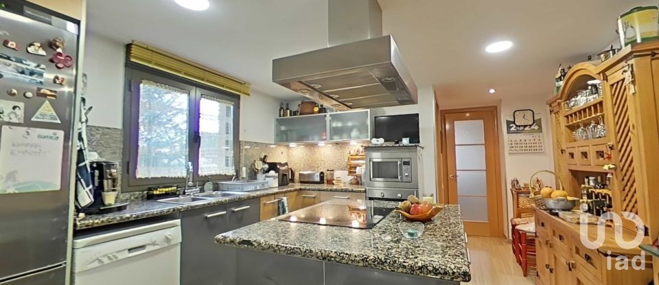 Maison 6 chambres de 376 m² à Alpicat (25110)