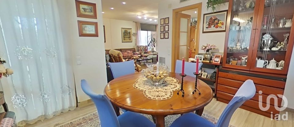 Maison 6 chambres de 376 m² à Alpicat (25110)