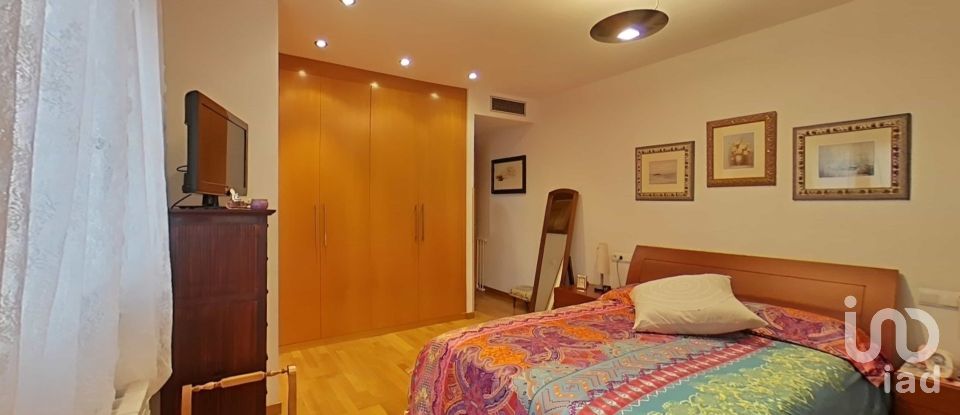 Maison 6 chambres de 376 m² à Alpicat (25110)