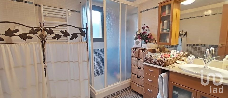 Maison 6 chambres de 376 m² à Alpicat (25110)