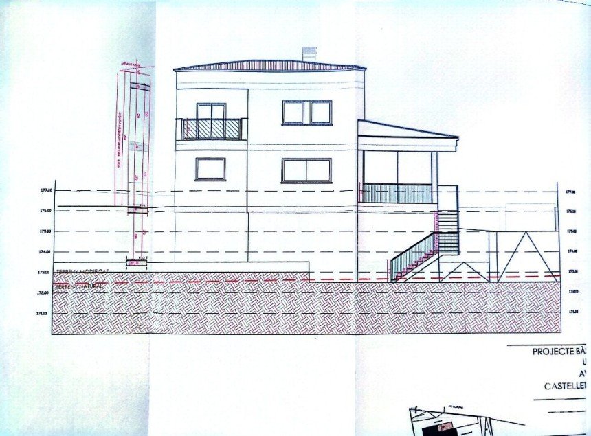 Terreno urbano de 592 m² en Castellet i la Gornal (08729)