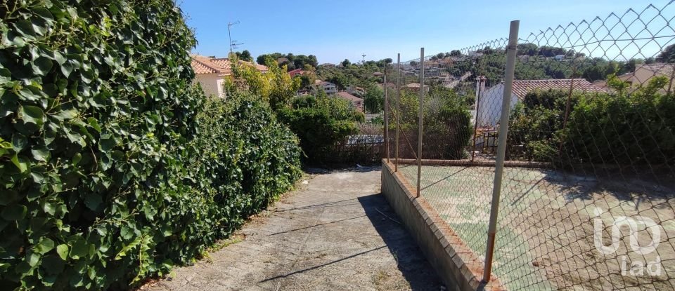 Terreno urbano de 592 m² en Castellet i la Gornal (08729)