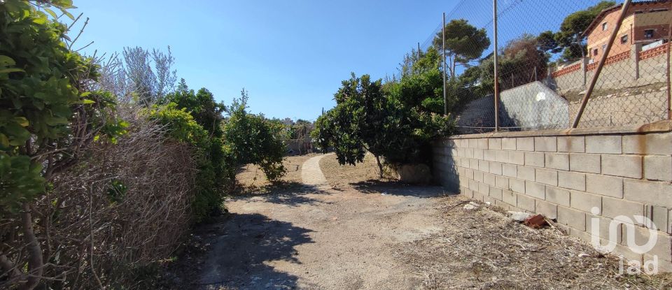 Terreno urbano de 592 m² en Castellet i la Gornal (08729)