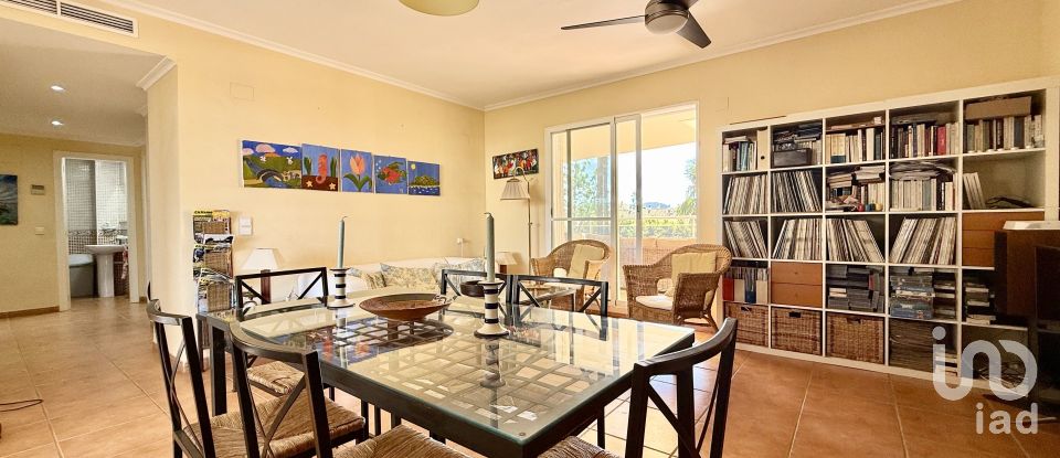 Piso 3 habitaciones de 90 m² en Dénia (03700)