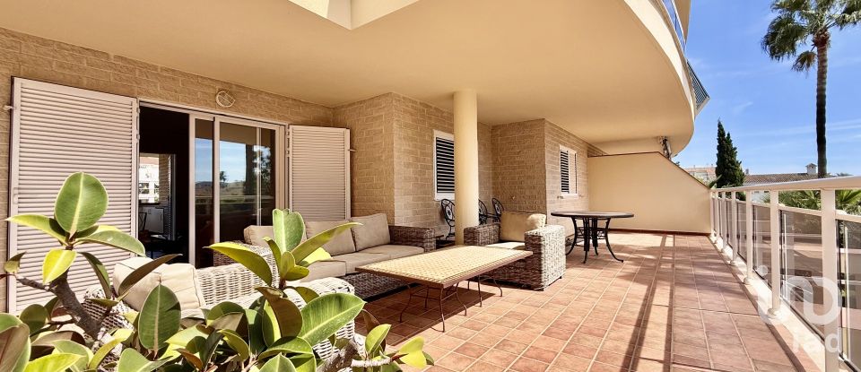 Piso 3 habitaciones de 90 m² en Dénia (03700)