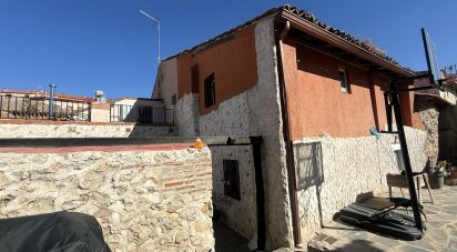 Village house 3 bedrooms of 323 m² in Los Santos de la Humosa (28817)