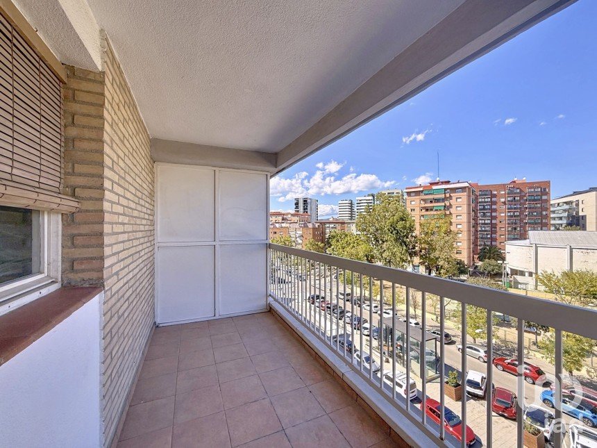 Piso 3 habitaciones de 82 m² en Cornella de Llobregat (08940)